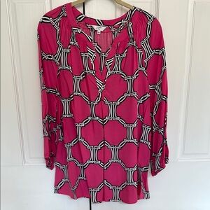 Crown & Ivy Pink and White Blouse Elegant Top